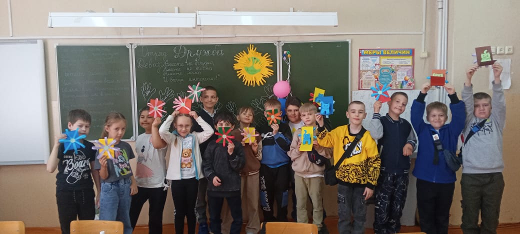 30.05 День защиты детей. Мастер класс &amp;quot;Волшебный разворот&amp;quot;. Игра &amp;quot;Азбука ПДД.